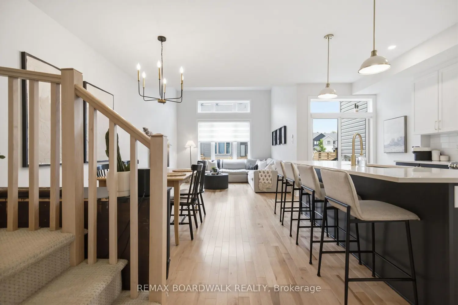 102 Patchell Place photo 4
