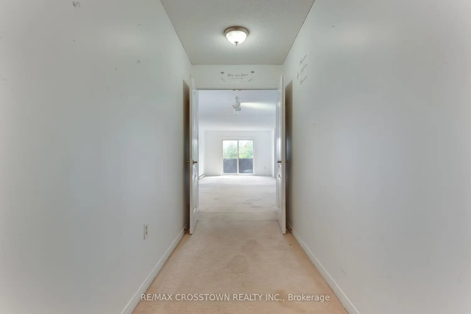 1 Quail Crescent 303 photo 3