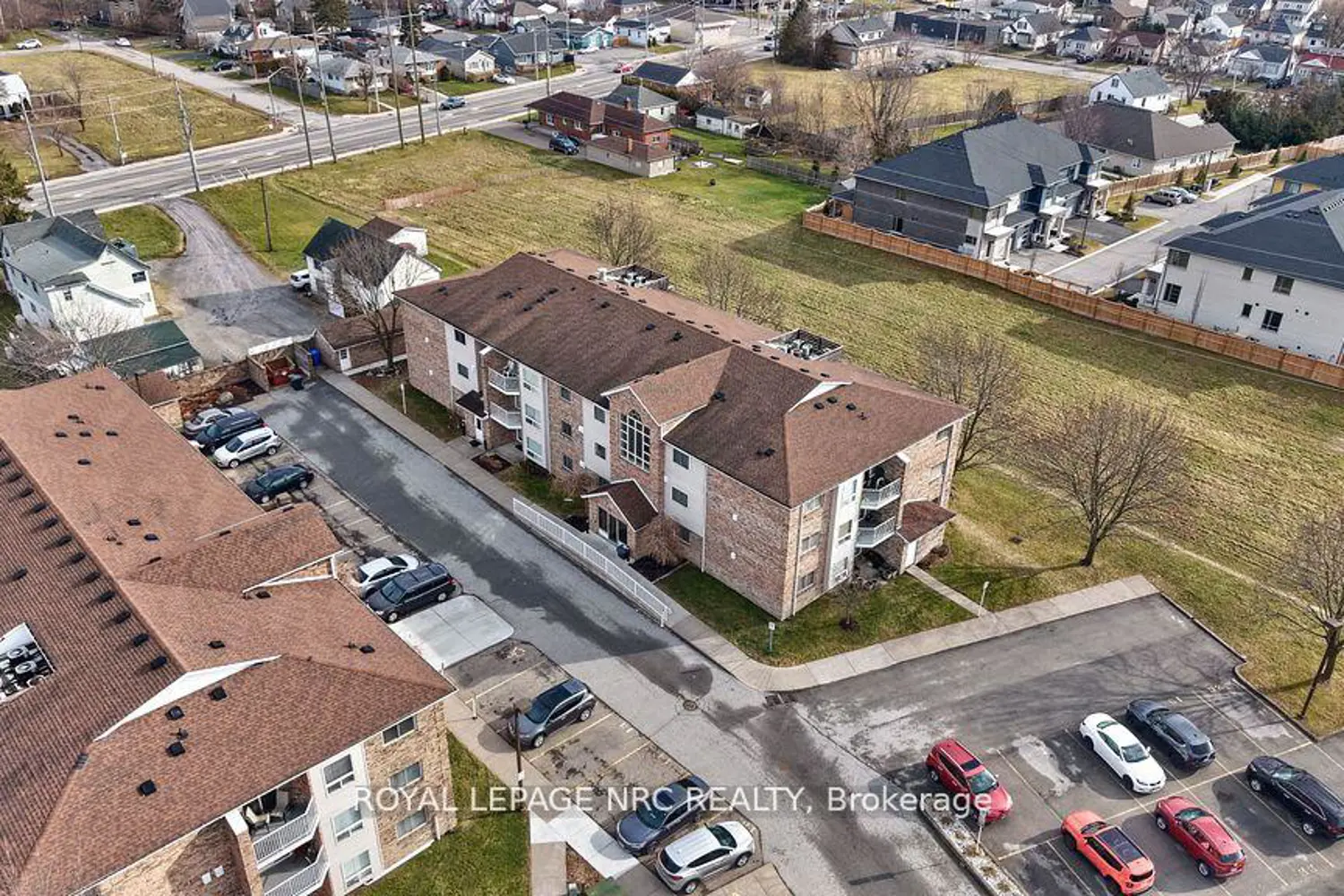 1061 Vansickle Road 303B