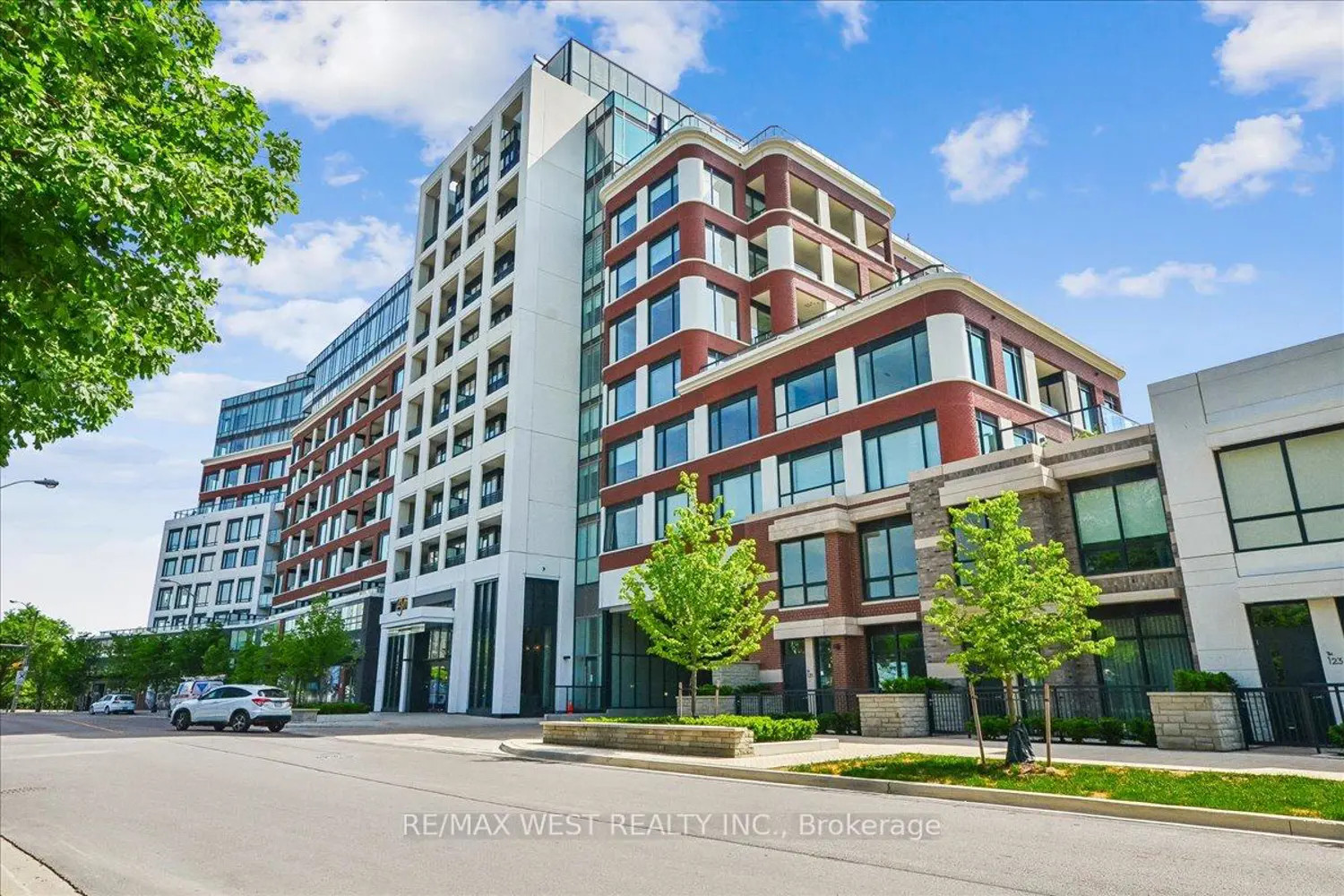 259 The Kingsway 210