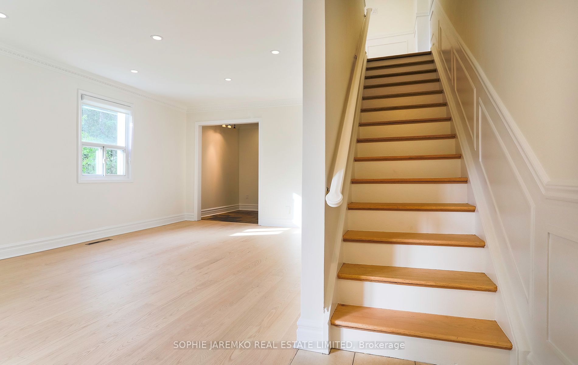 33 Sun Valley Drive, Toronto, ON, M6S 4P7 photo 5