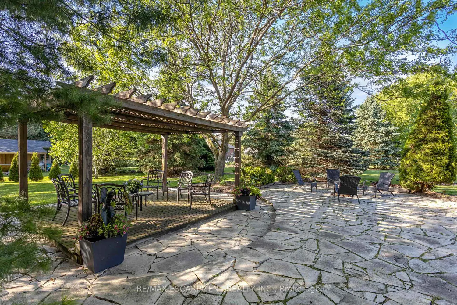 25 Brian Drive photo 4