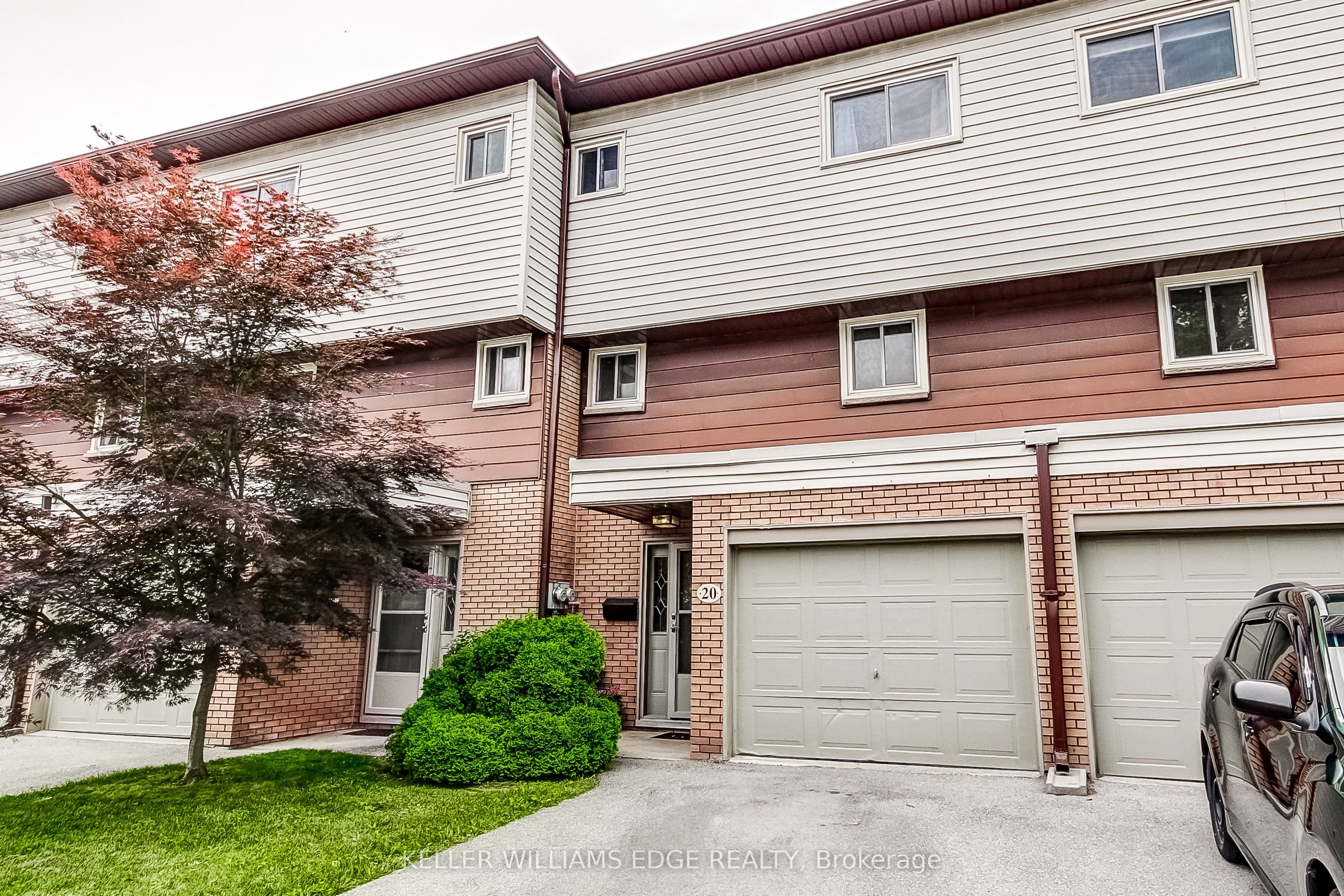 20-23 Watson's Lane, Hamilton, ON, L9H 5G9