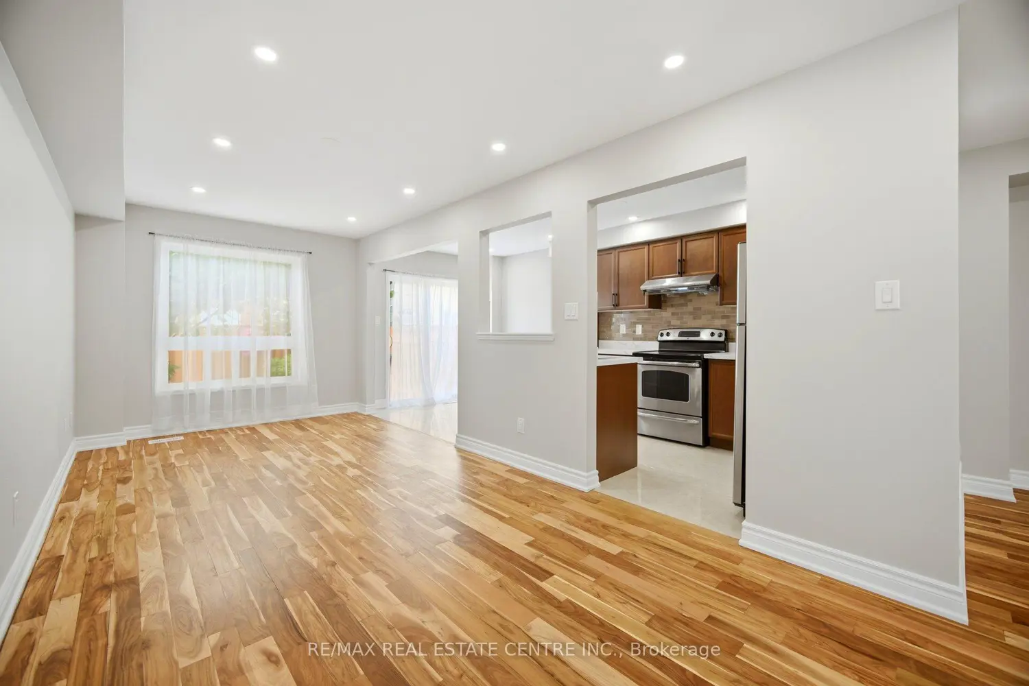 31 Spicebush Terrace photo 3