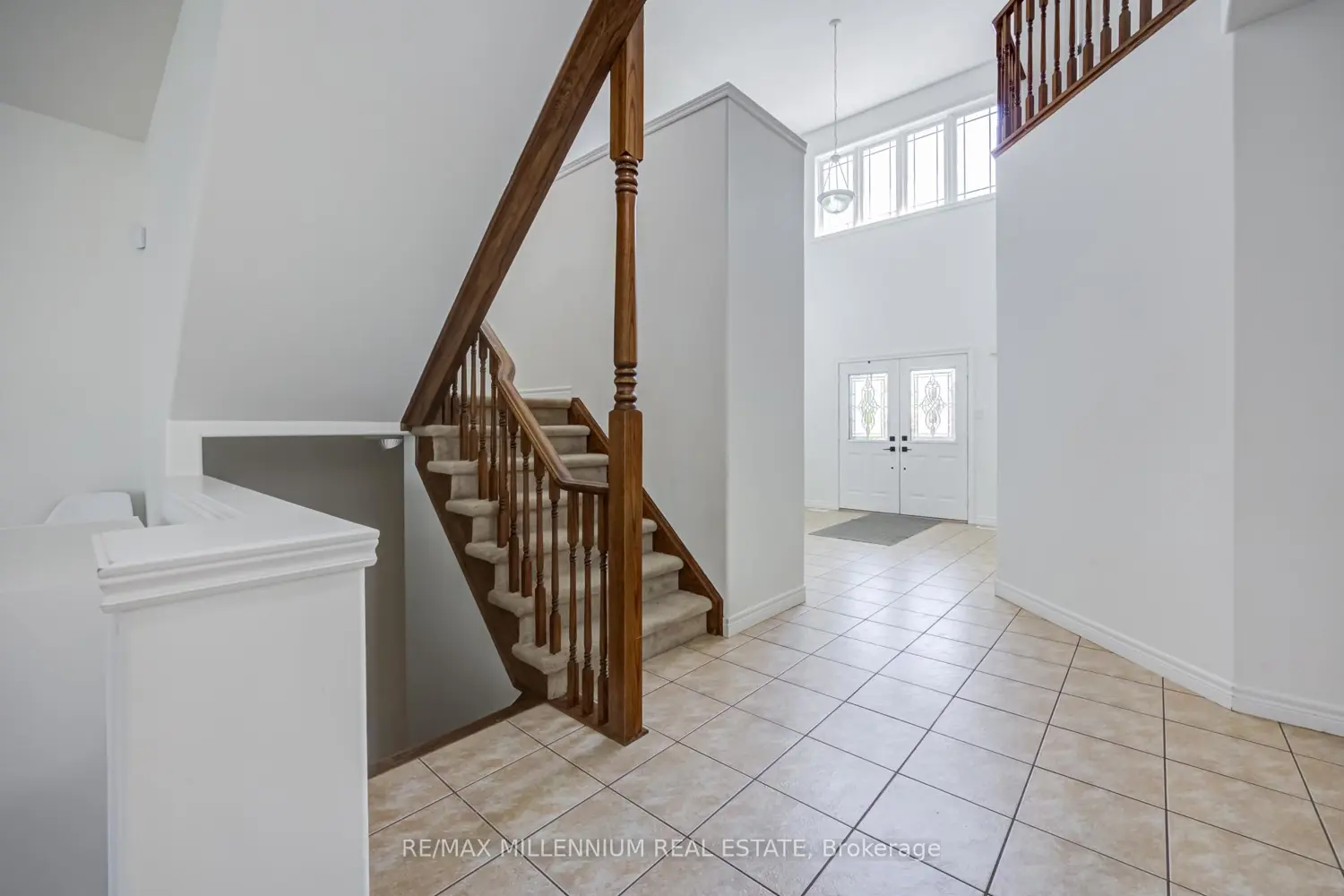 96 Windwood Drive photo 4