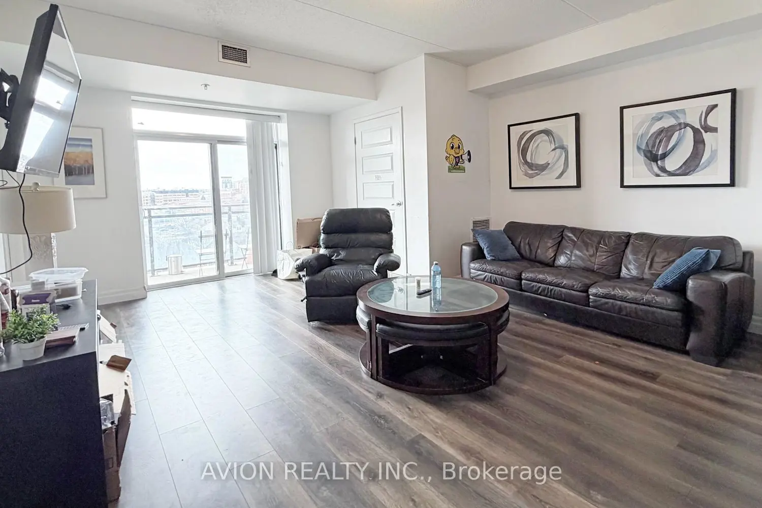 8 Hickory Street 806 photo 4