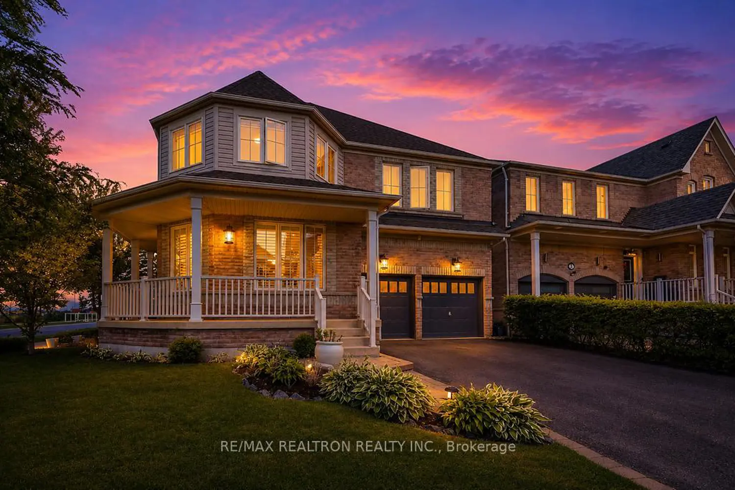 15 Turnerbury Avenue photo 3