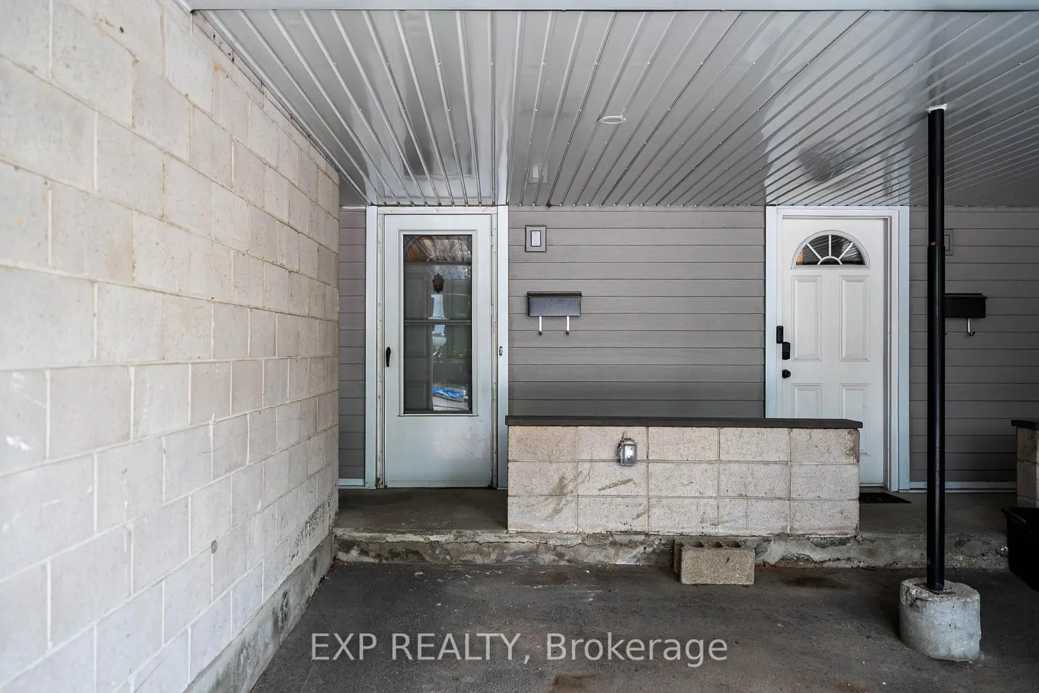 3415 Uplands Drive 53 photo 2