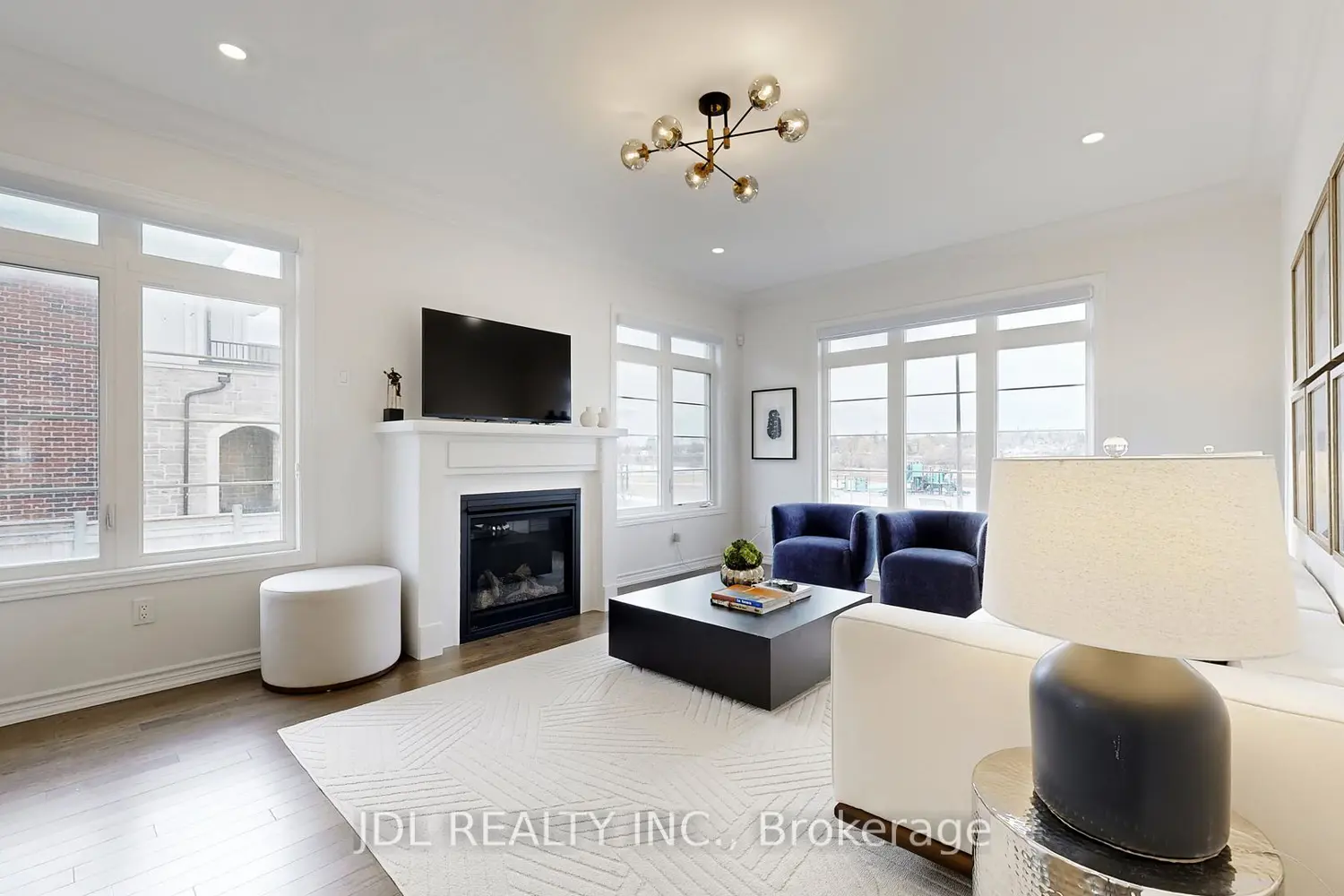 56 Connell Drive photo 4