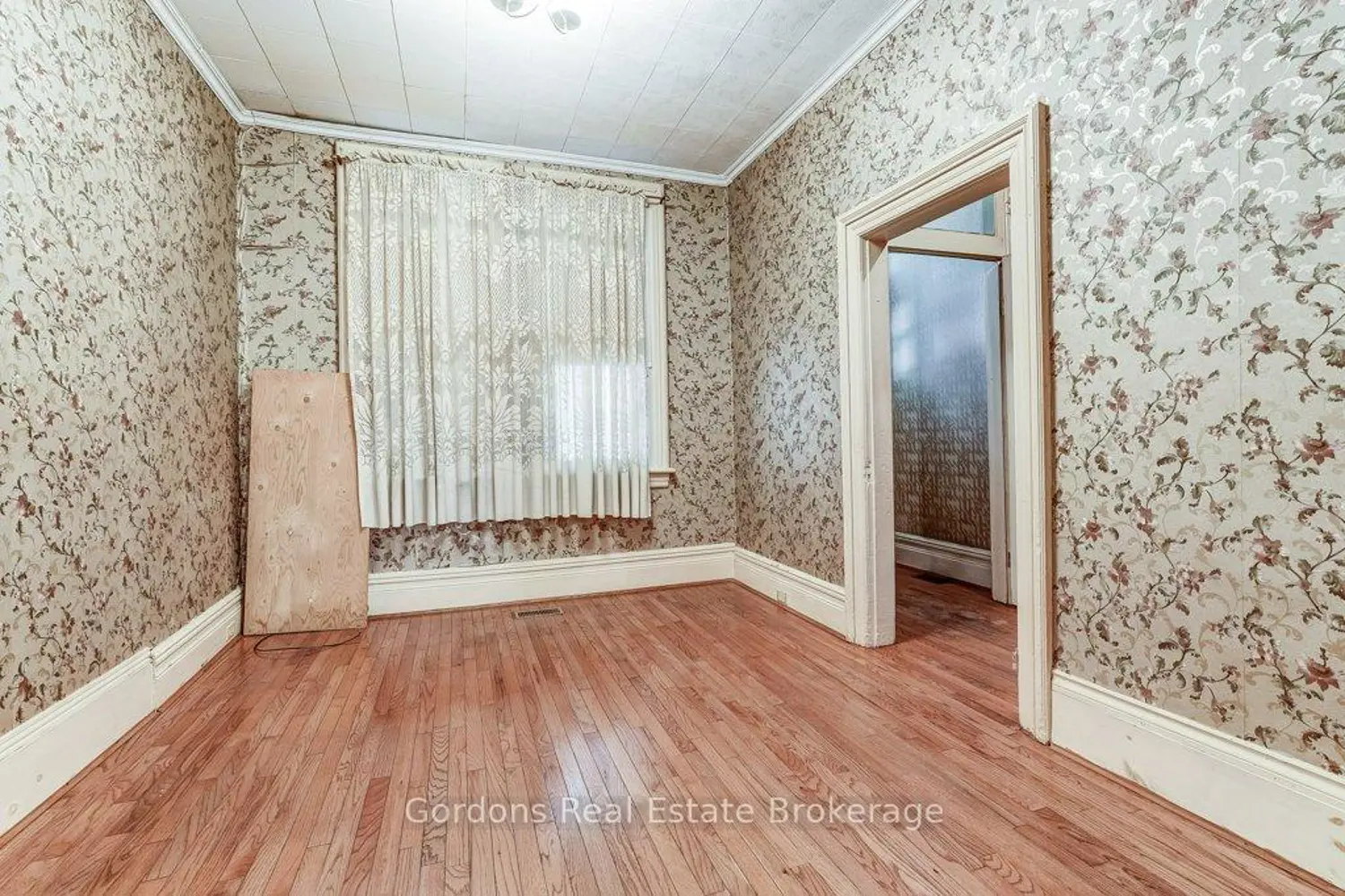 177 Bellwoods Avenue photo 5