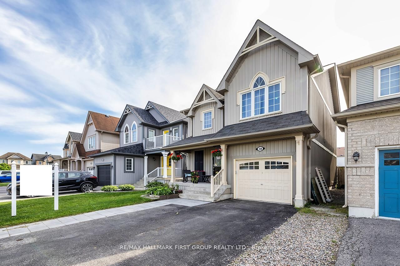 38 Allworth Crescent, Clarington, ON, L1C 0B3 photo 4