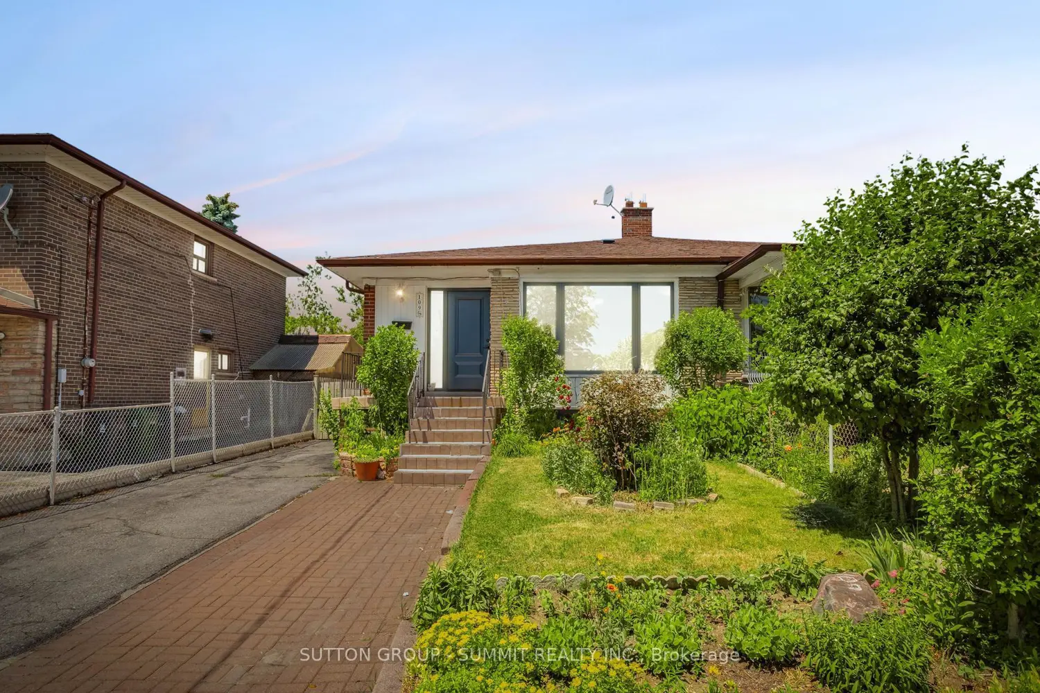 109 Elnathan Crescent
