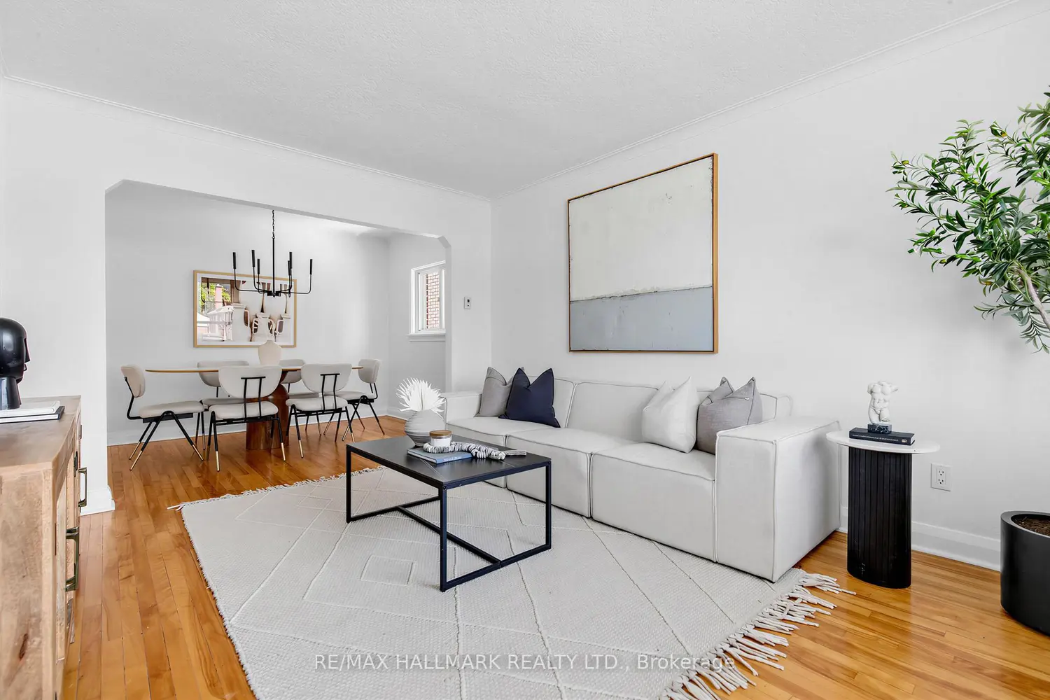 55 Joanith Drive photo 2