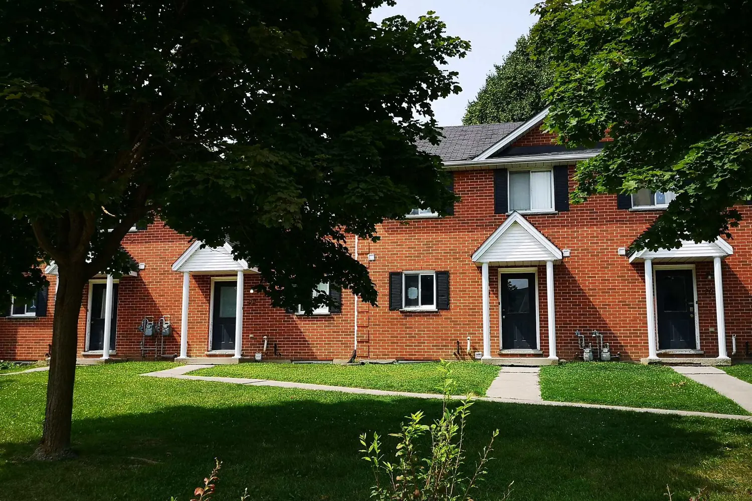 190 Fleming Drive 21 photo 2