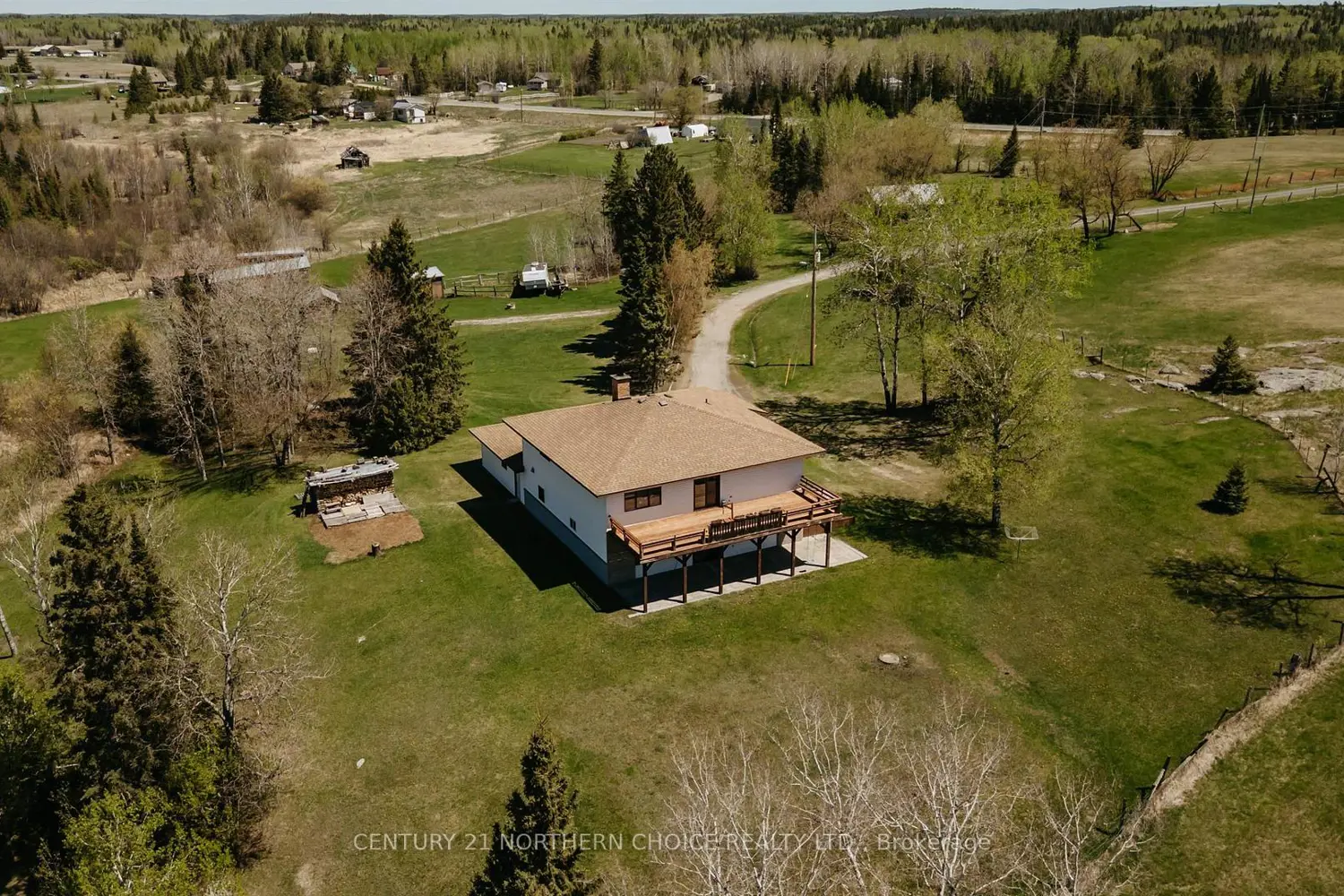 996 Redditt Road photo 3