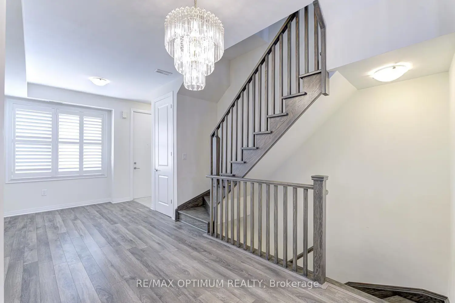 44 Sarah Jackson Crescent photo 2