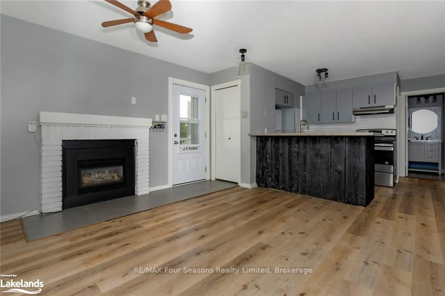 21 Dawson Drive 73 photo 3
