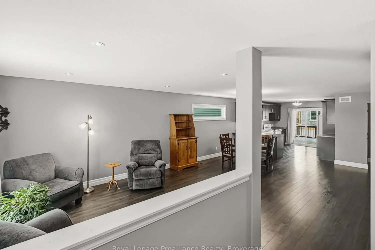 8 Tessa Boulevard