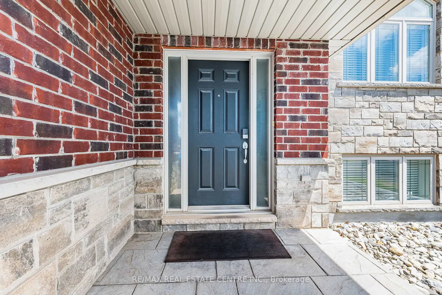 8493 Glavcic Drive photo 2
