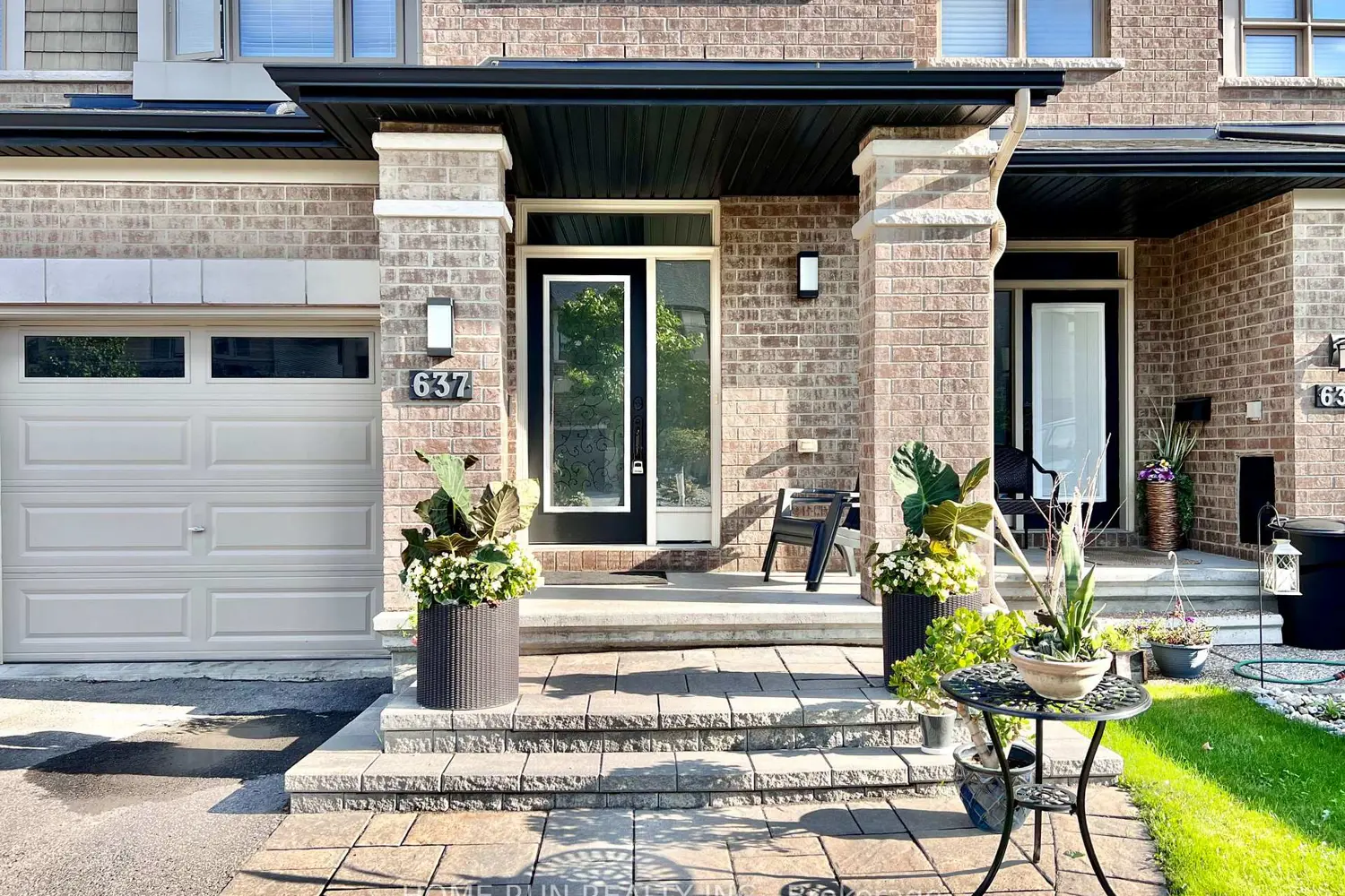 637 Tennant Way