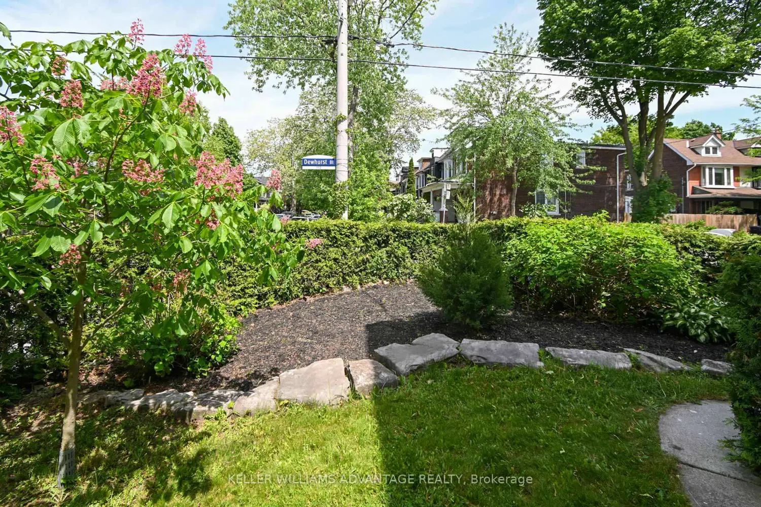 110 Dewhurst Boulevard photo 3