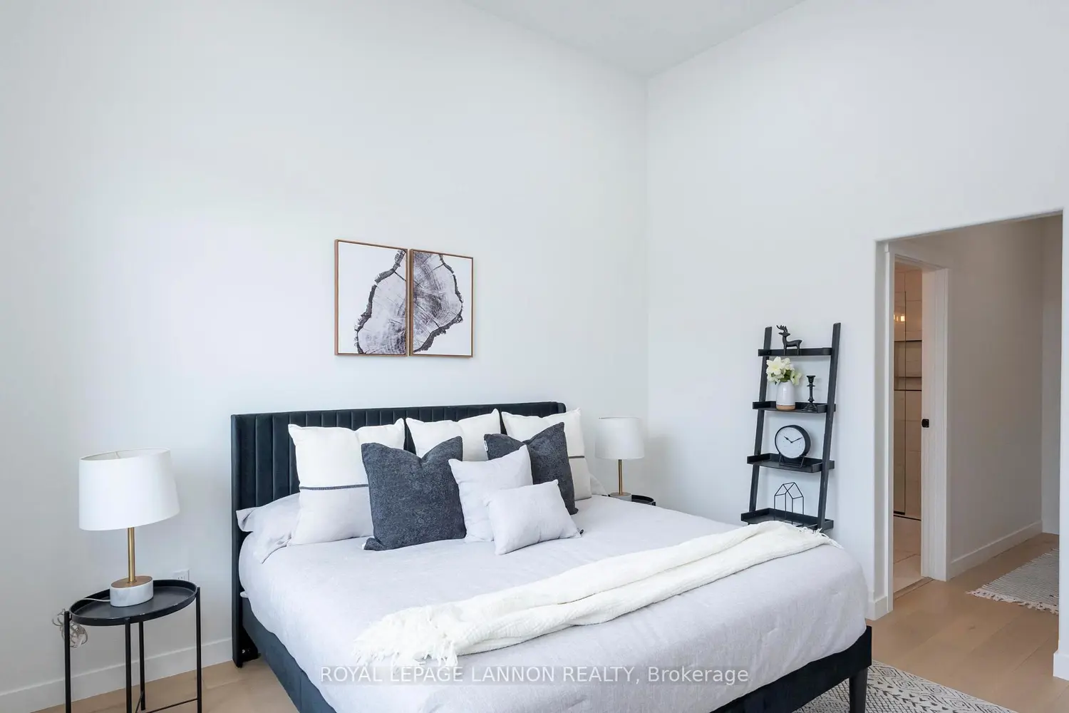 96 High Street 3201 photo 5