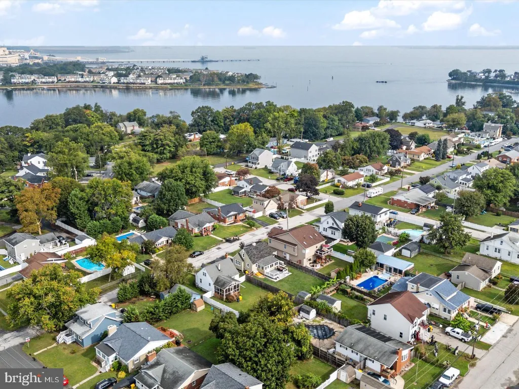169 Roland Road, Pasadena, MD 21122