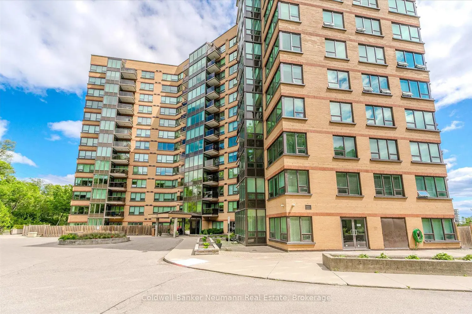237 King Street 1106 photo 4
