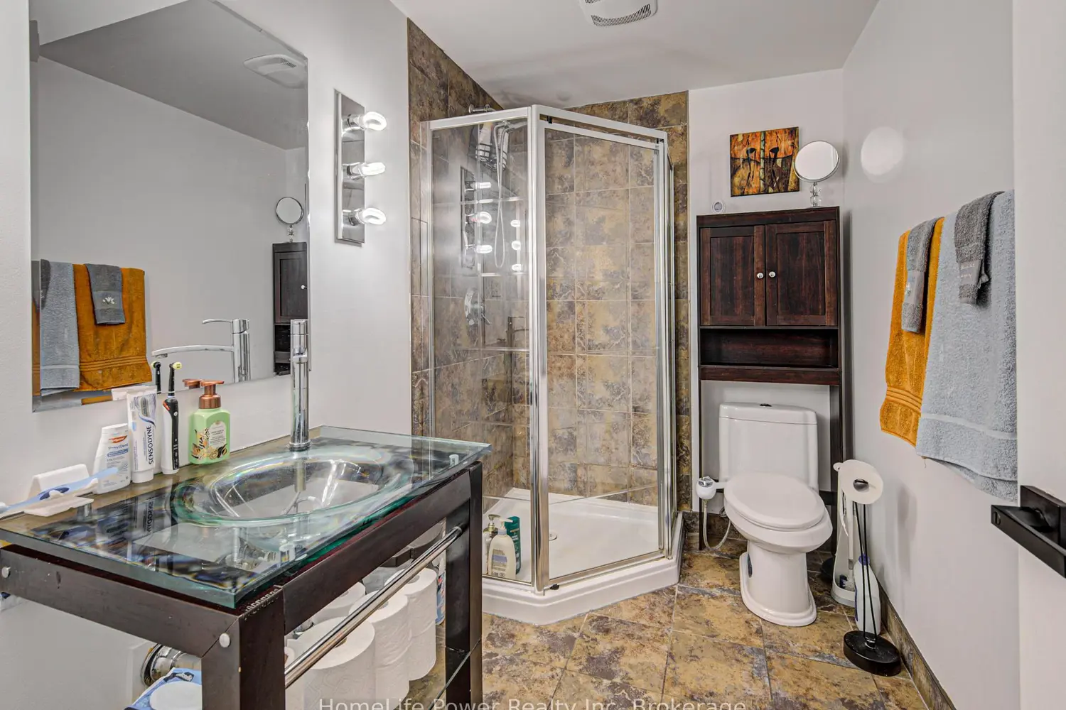 533 Activa Avenue photo 4