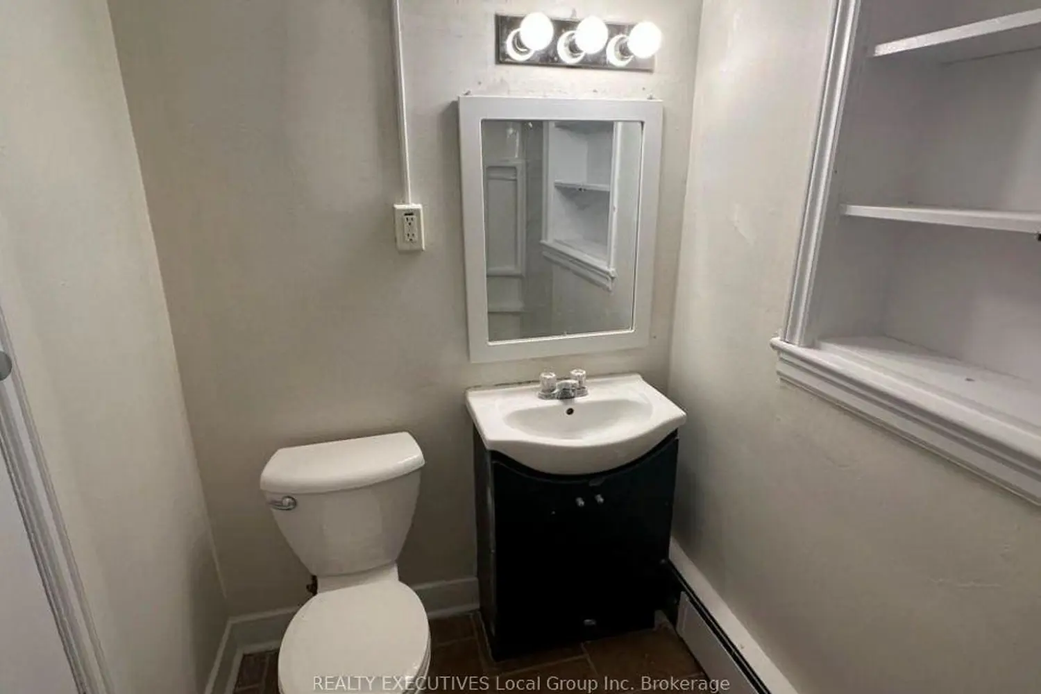 245 Mattawa Street photo 5