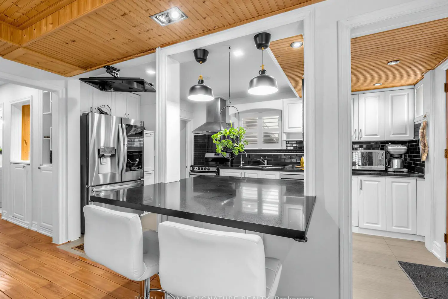67 Ellington Drive photo 4