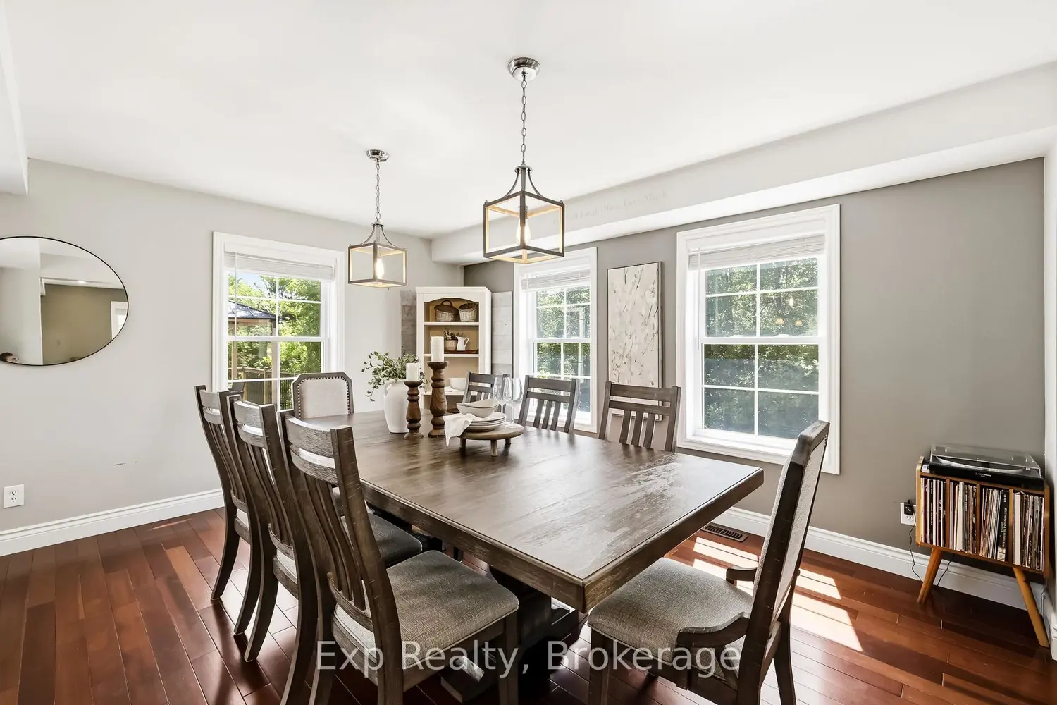 897 Dingman Road photo 4