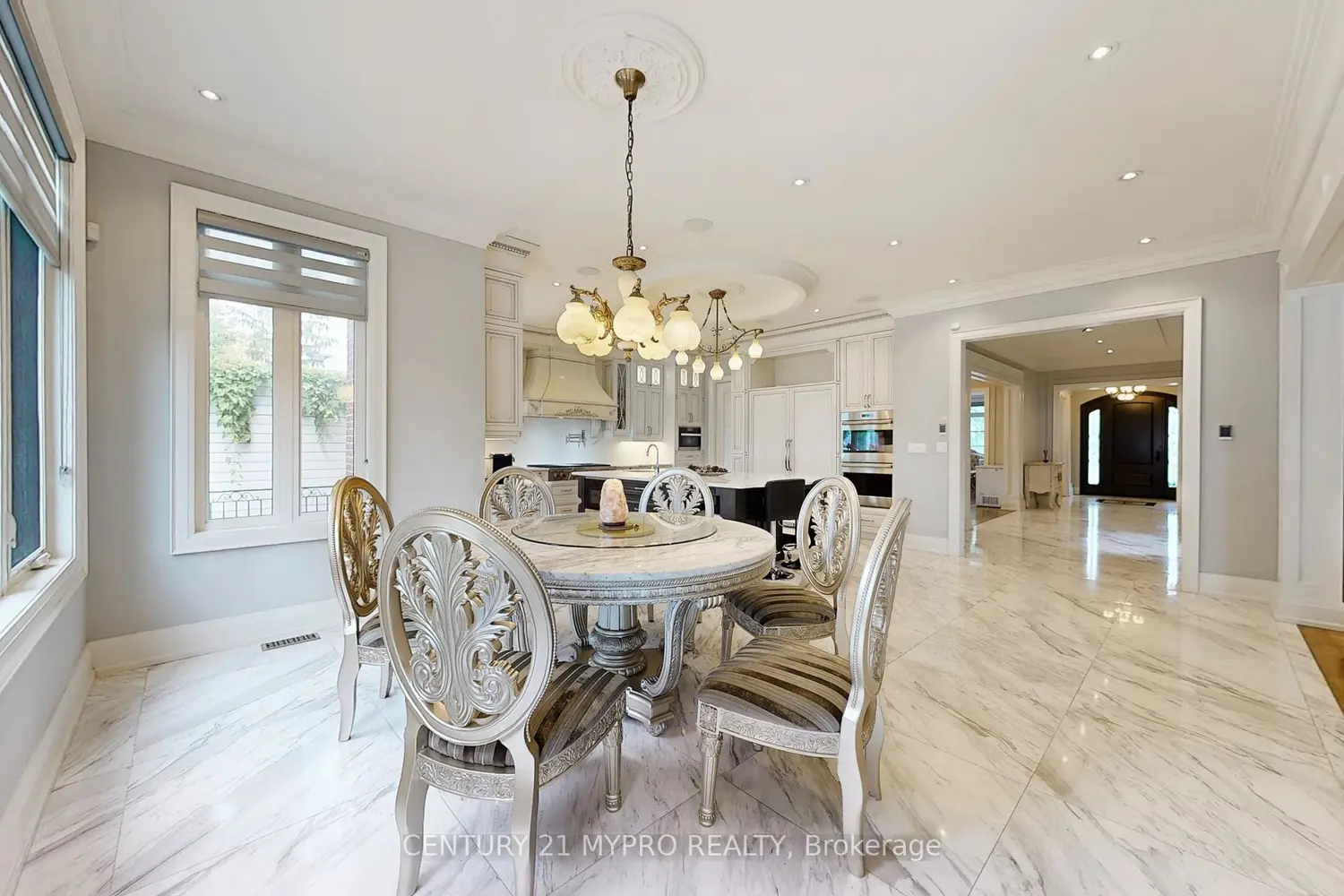 36 Farrington Drive photo 3