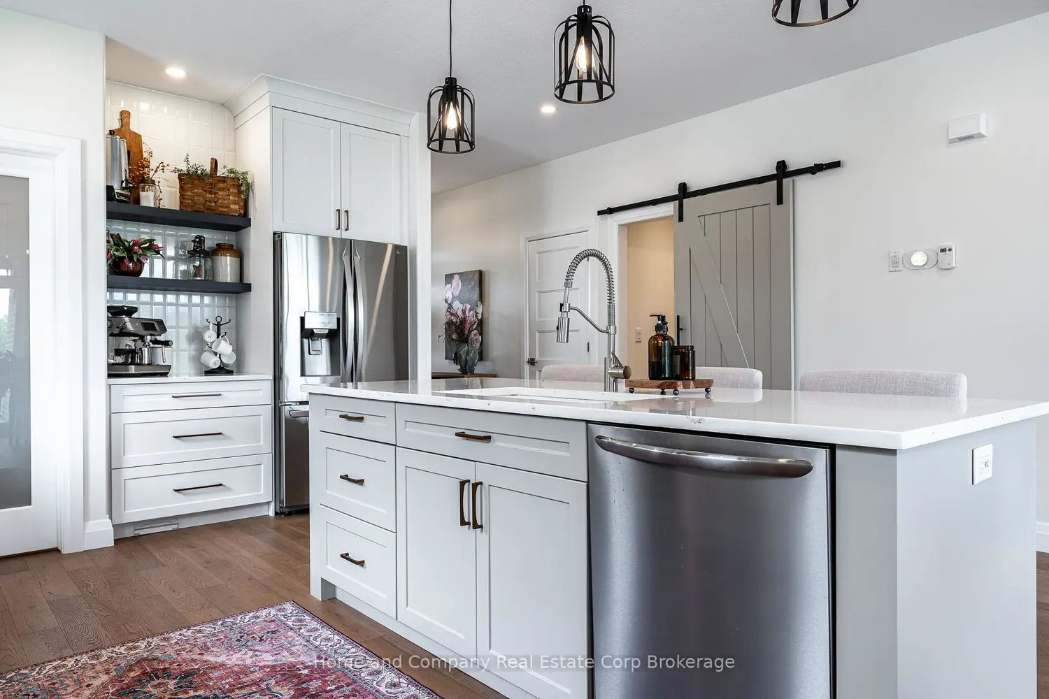202 Orr Street photo 5