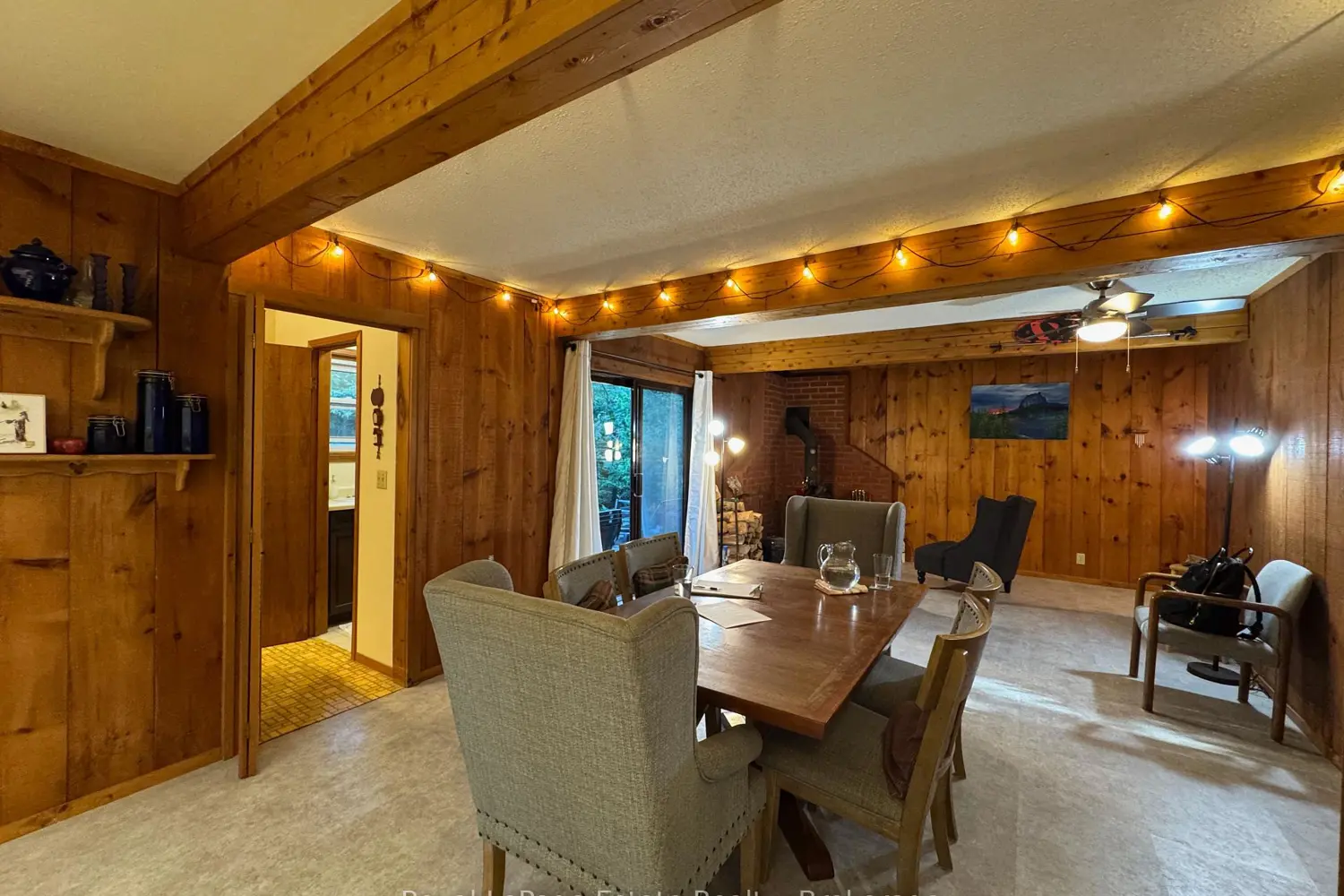 44 Whitefish Boulevard photo 2