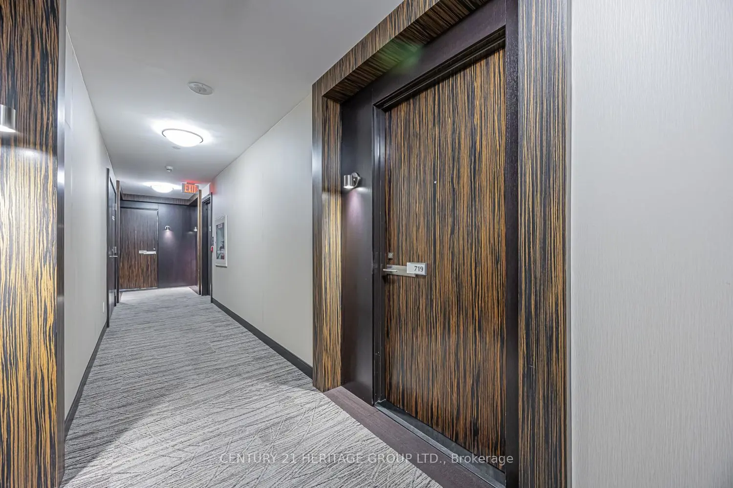 277 South Park Road 719 photo 4