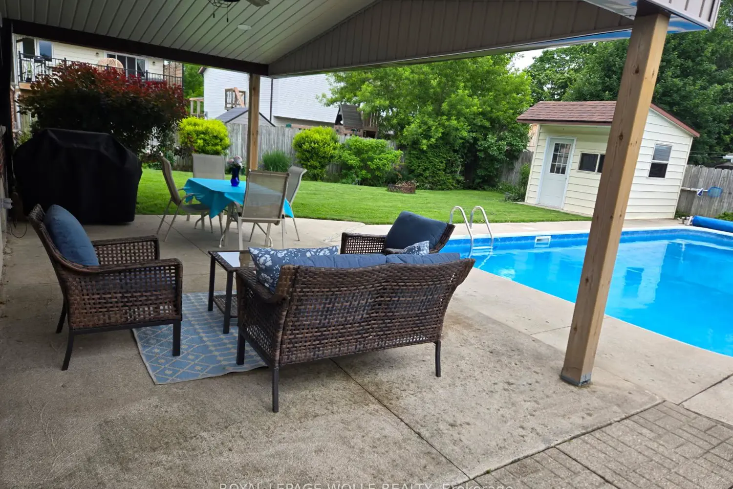 218 Arris Crescent photo 3