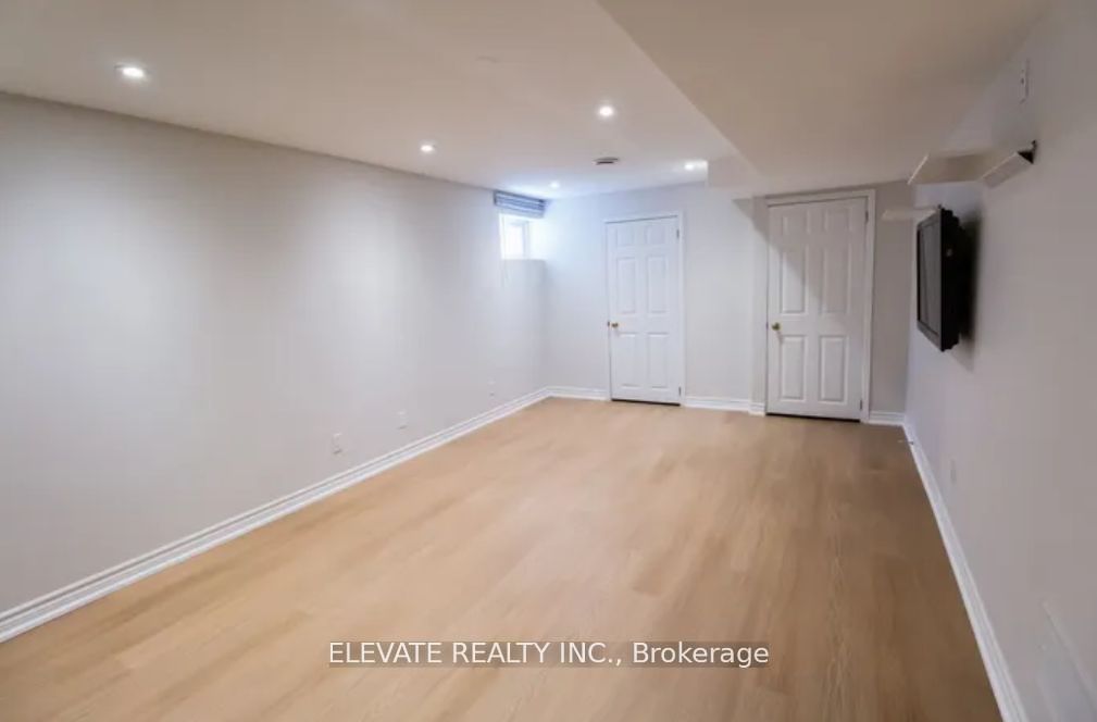 Lower-66 Willowbrook Road, Markham, ON, L3T 5K8 photo 5