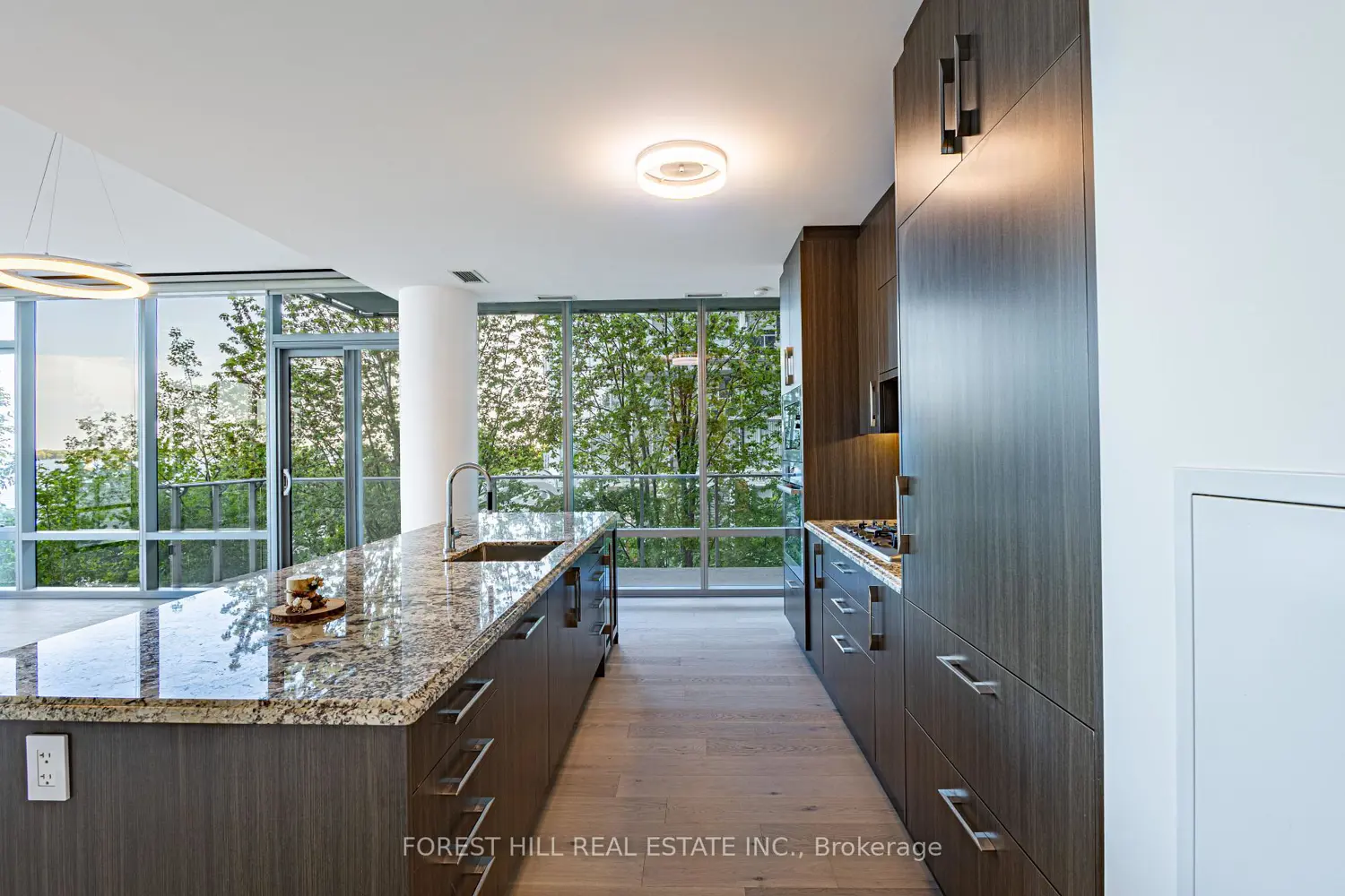 39 Queens Quay 313 photo 5
