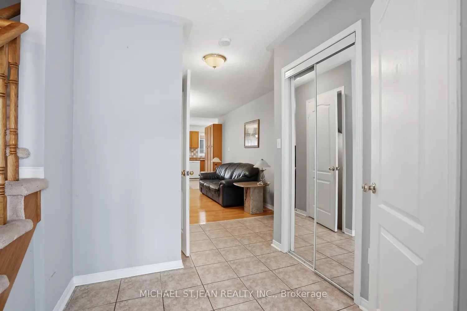 2393 Curtis Road photo 2