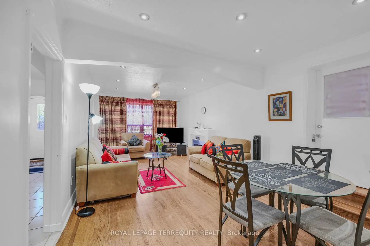 4 Harris Park Drive photo 4