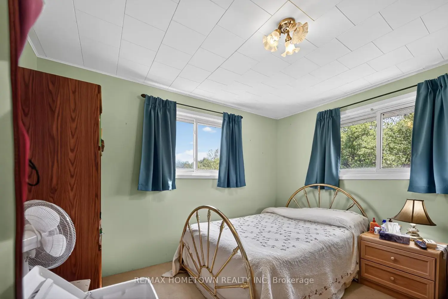 1404 Hallecks Road photo 5
