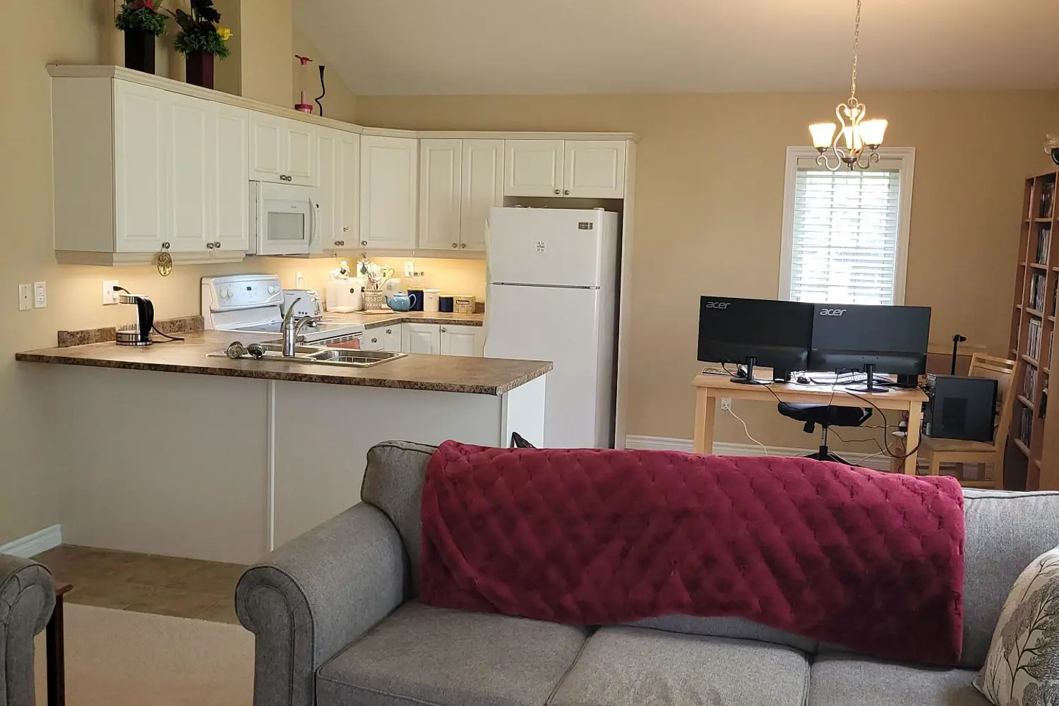 325 Densmore Road 102 photo 4