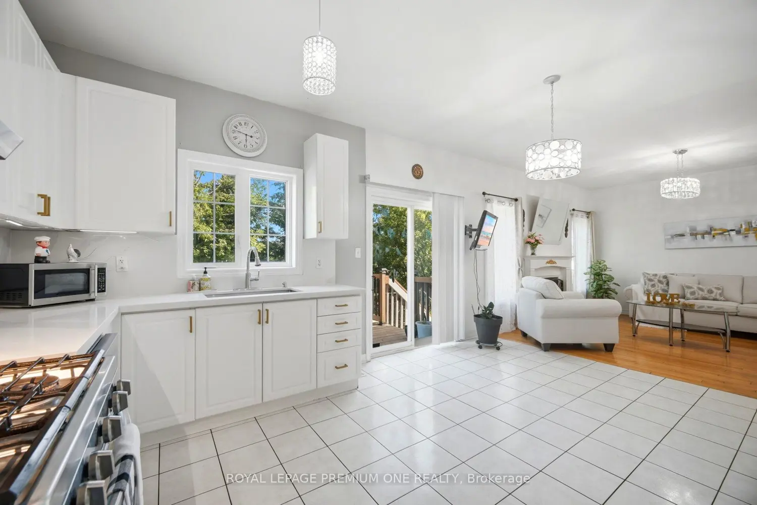 62 Lost Pond Crescent