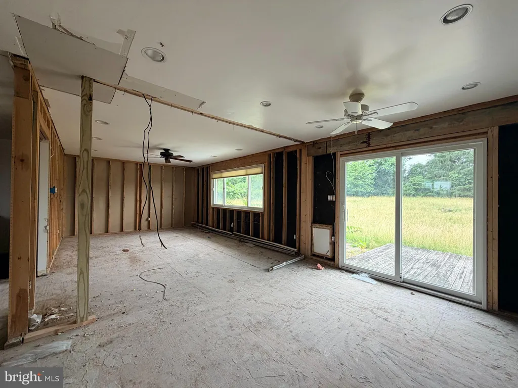 12821 Snowden Farm Parkway, Clarksburg, MD 20871