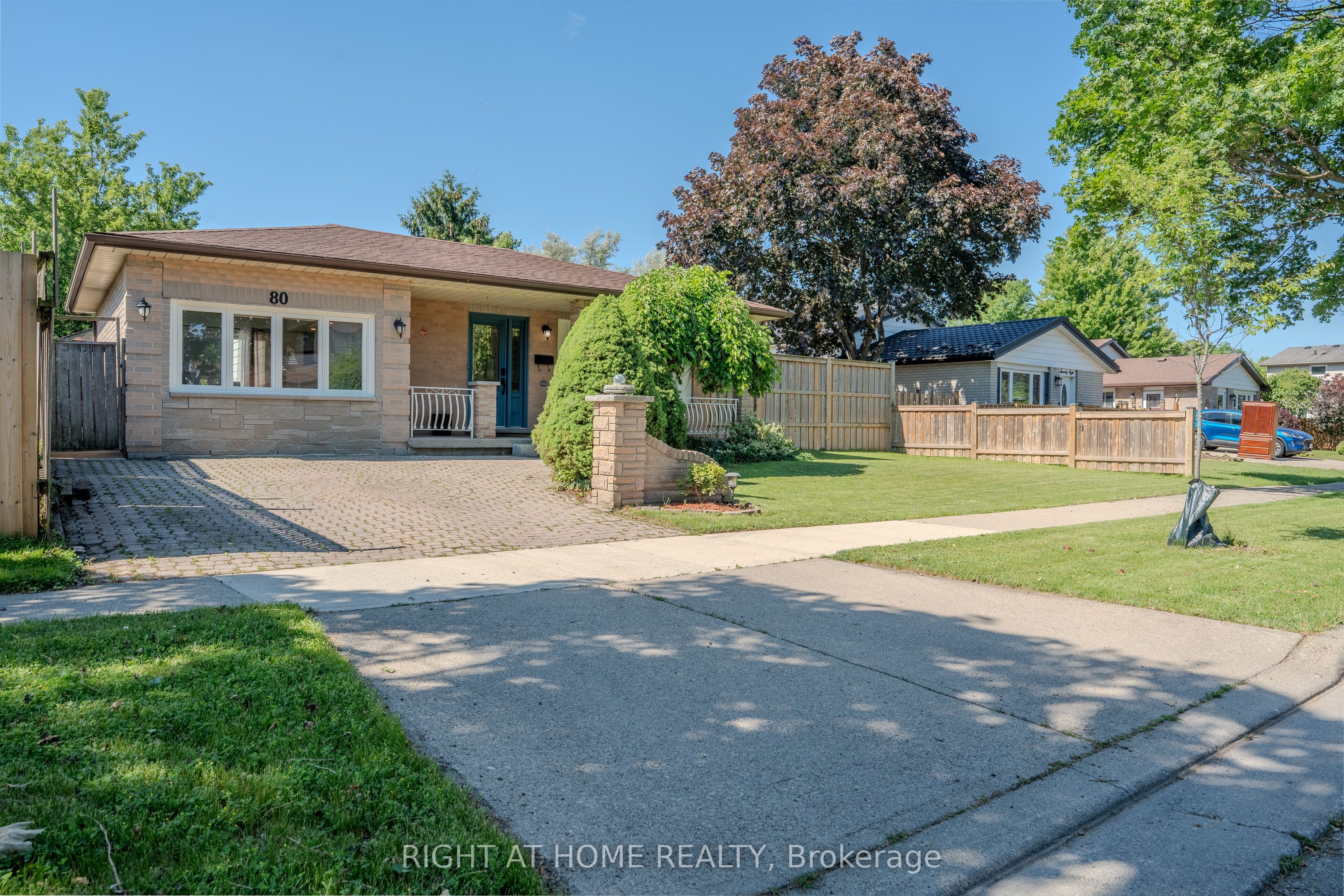 80 Chilton Drive, Hamilton, ON, L8J 1M4
