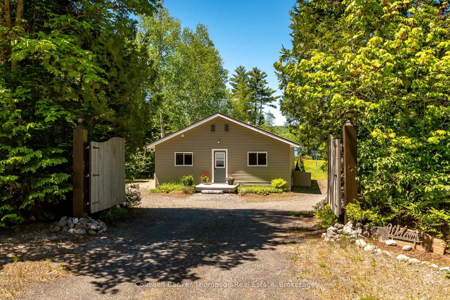 612 Clam Lake Road photo 3