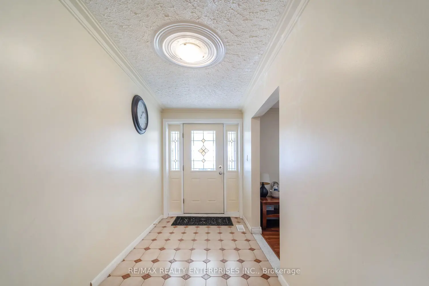 1351 Haig Boulevard photo 4