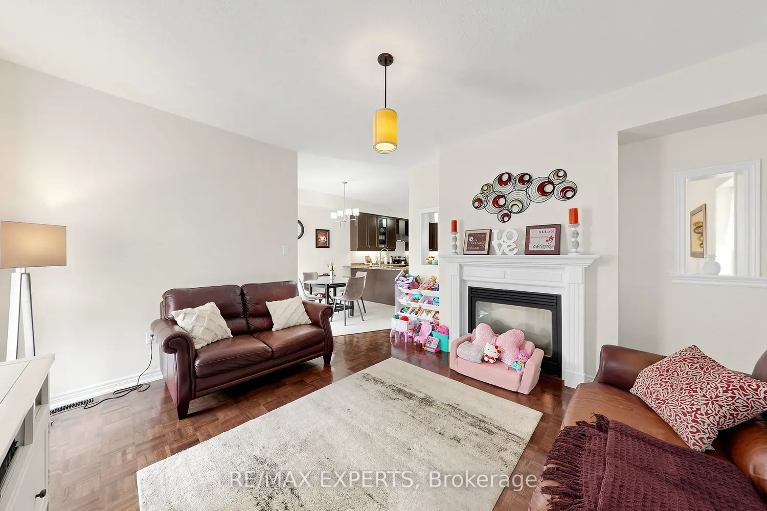 113 Boticelli Way photo 3