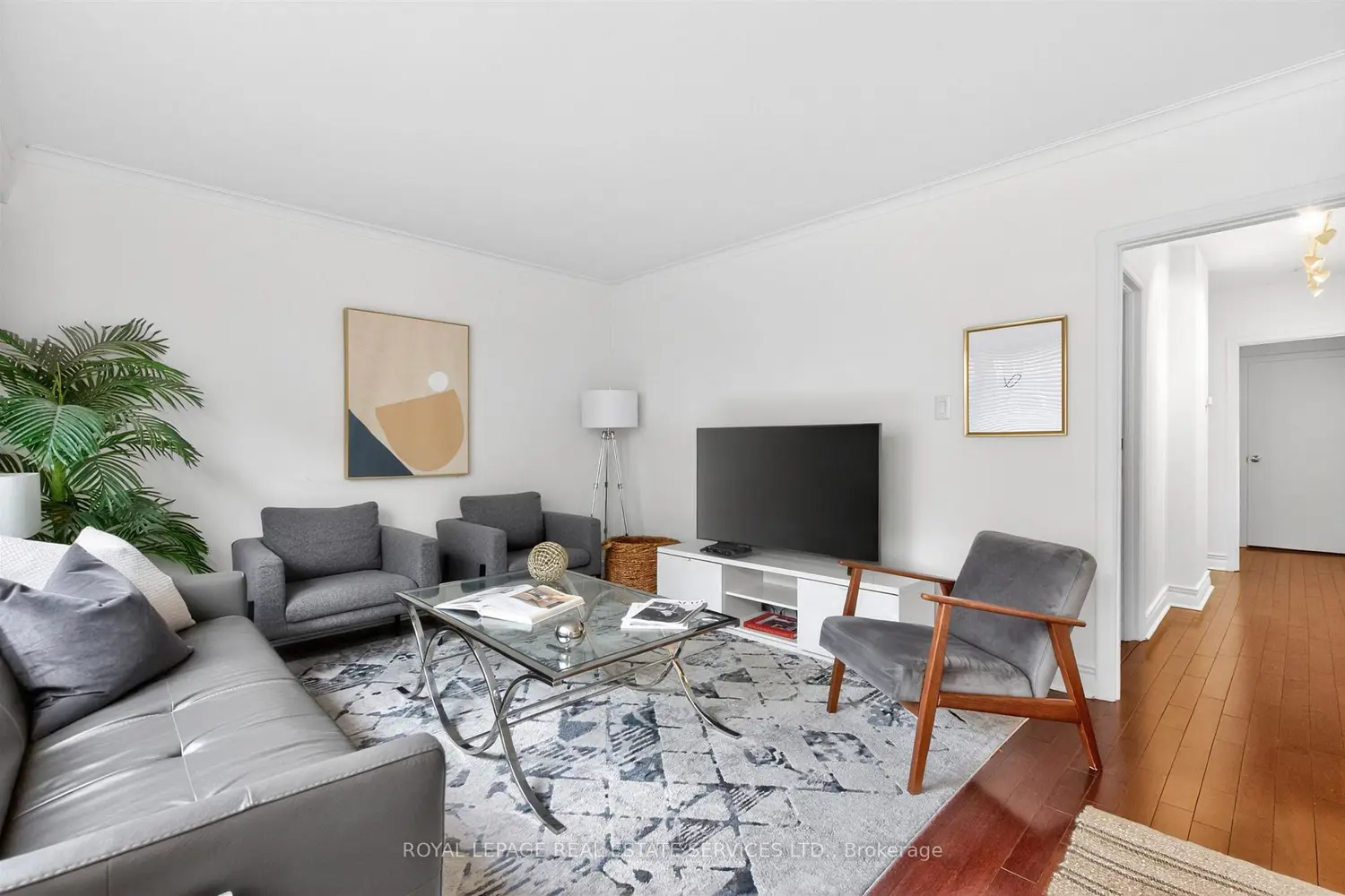 25 Lorindale Avenue photo 4
